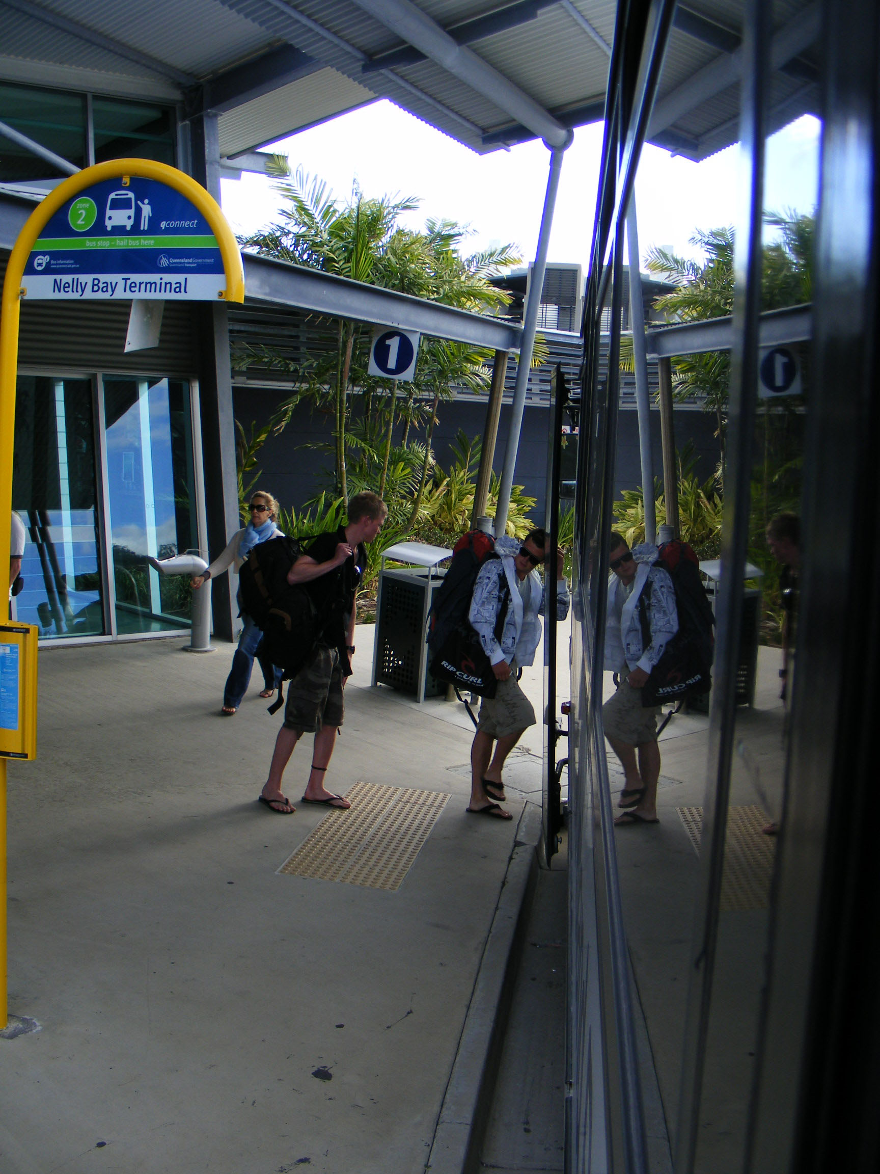 Island Bus Service PHOTO GALLERY